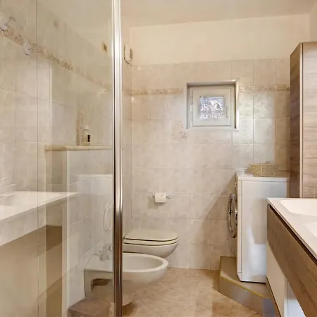 Apartment Maffins 1 *